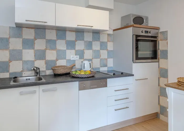 Apartman Butze-2 *